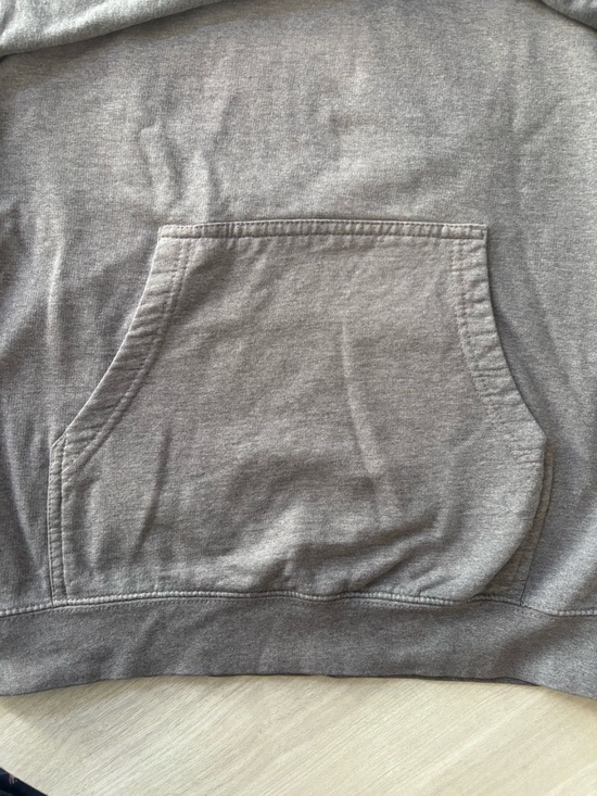 Salty Crew Gray Hoodie with Yellow & Blue Chasing Tail Graphic size M - Picture 6 of 7